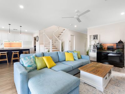 34 Sovereign Place, Bridgeman Downs