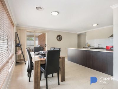 10 Tununga Circuit, Kangaroo Flat