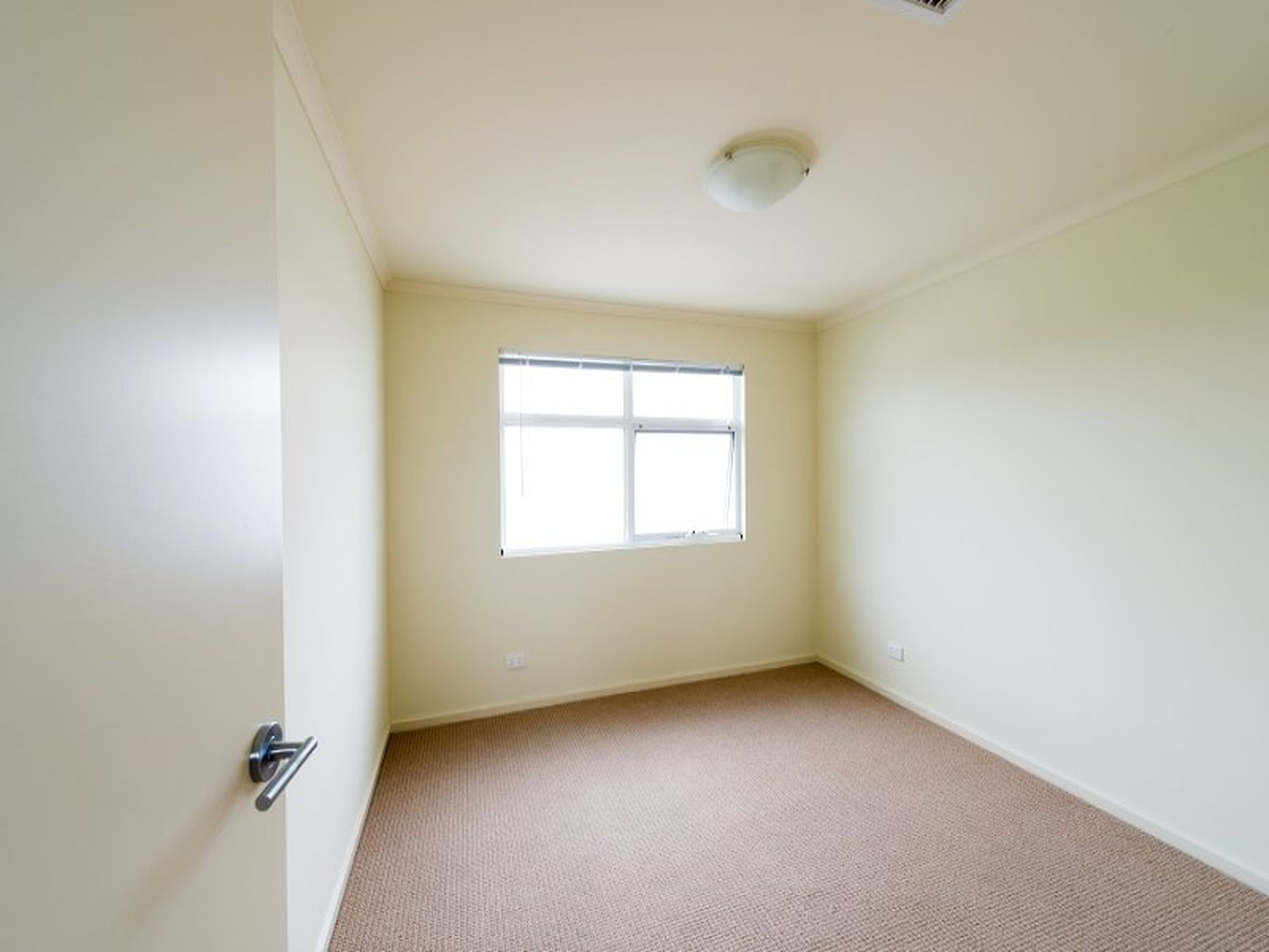 2 / 75 Brooker Terrace, Richmond
