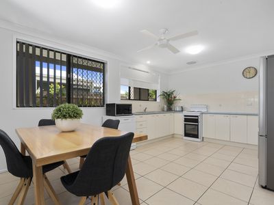 8 Verdon Street, Golden Beach