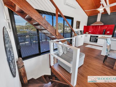 27 MACKEREL STREET, Woodgate