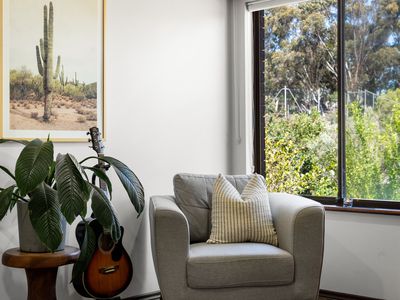 2 Regano Road, Flagstaff Hill