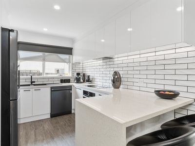 51 Pembroke Drive, Somerville