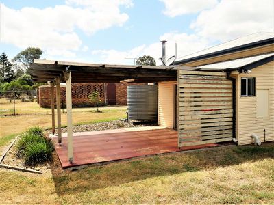8 Henry Street, Kingaroy