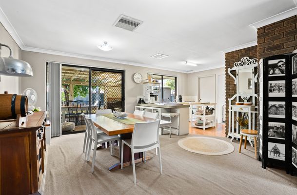 6 Ocean Place, Waikiki