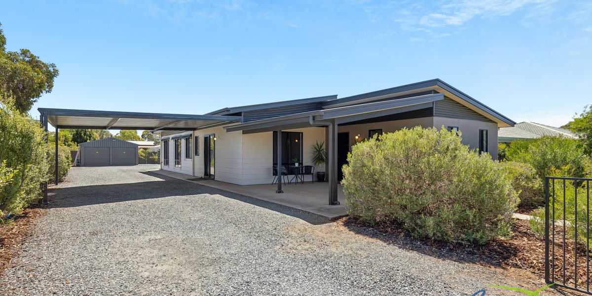 Immaculate inside and out