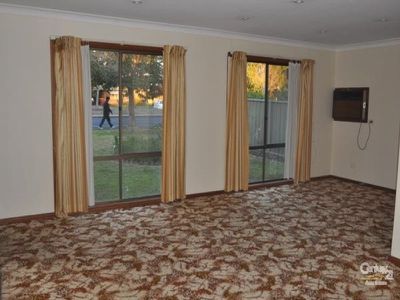 413 Wheelers Lane, Dubbo