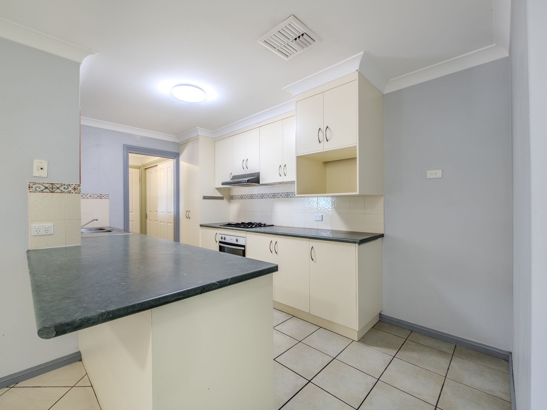 53 Minore Road, Dubbo