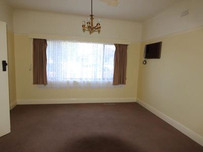 14 Clonard Avenue, Geelong West