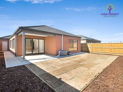 185 Saltwater Promenade, Point Cook