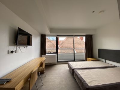 424 / 572 St Kilda Road, Melbourne