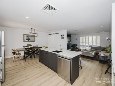33 Cobine Way, Greenwood