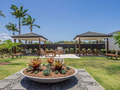 4 / 6 Park Cove Boulevard, Hope Island
