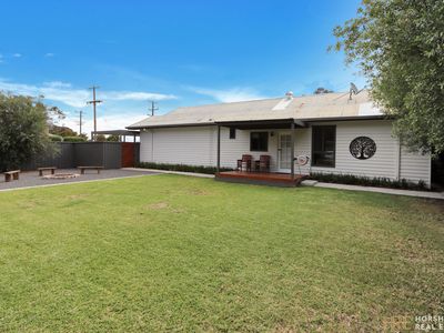 17 Kalimna Avenue, Horsham