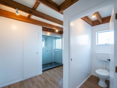 1 / 263A Ravensbourne Road, Ravensbourne
