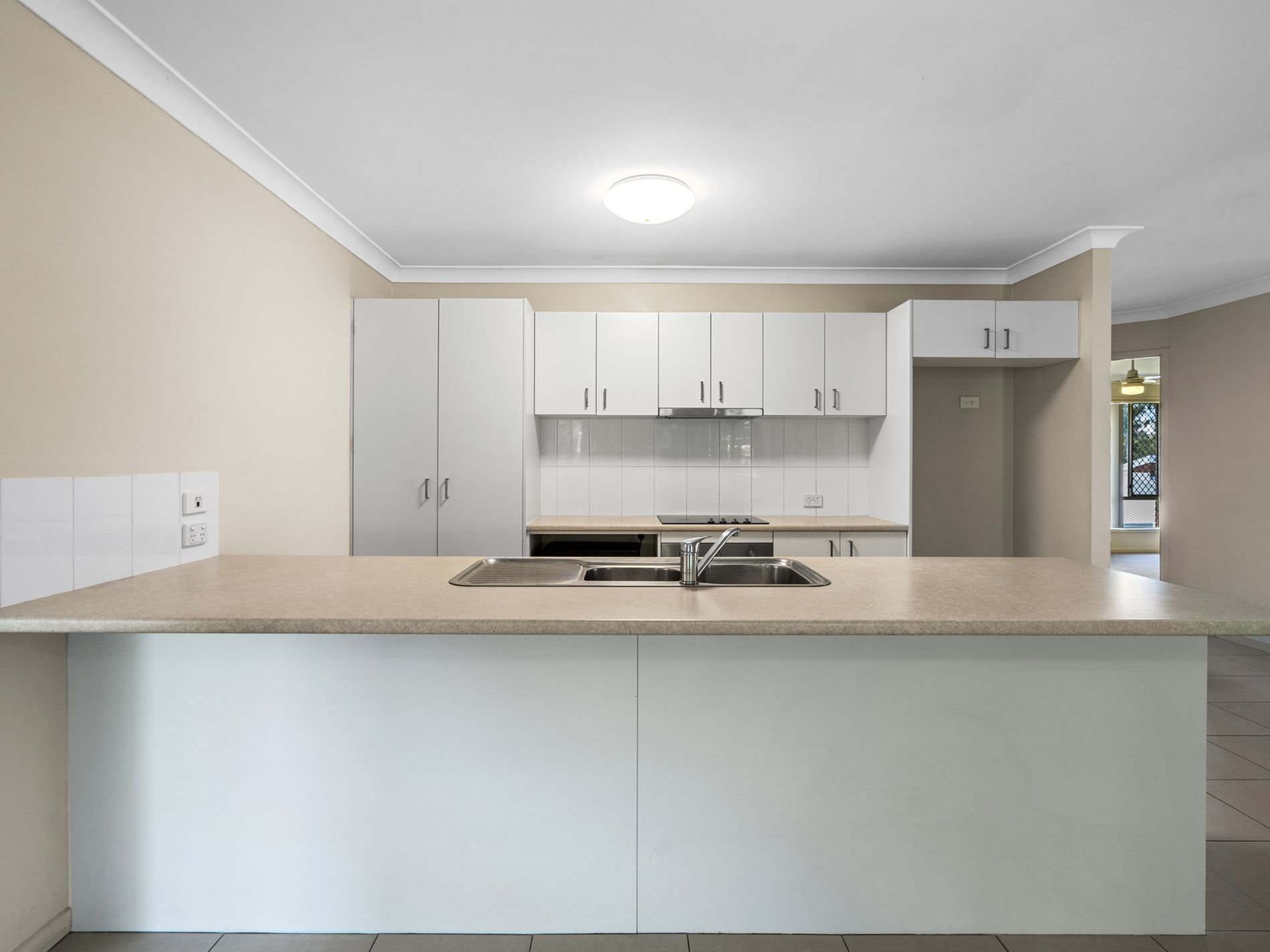 9 Chanel Court, Wulkuraka