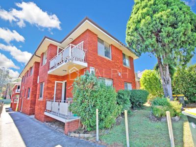 8 / 96 Sproule Street, Lakemba