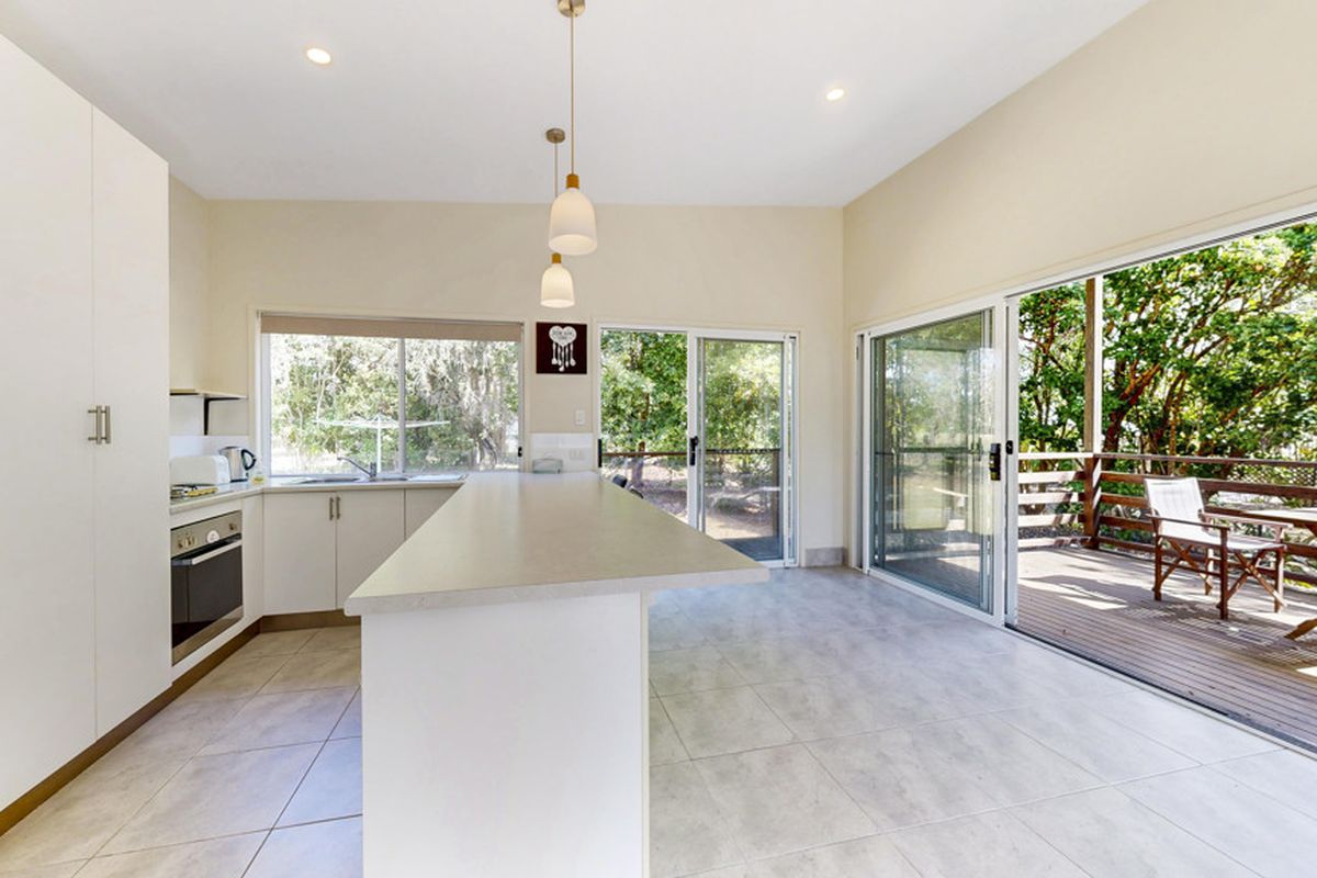 6a Woodhaven Way, Cooroibah