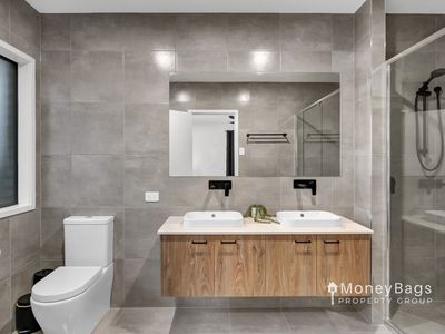 13-17 Winx Court, Riverbend