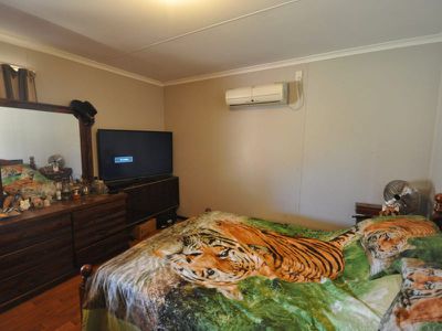 23 Ross Avenue, Newman