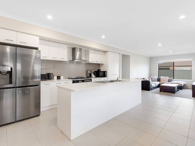 25 Stableford Street, Werribee