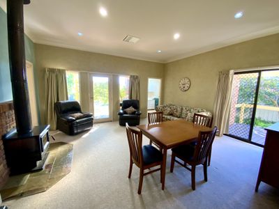 53 Church Street, Forbes