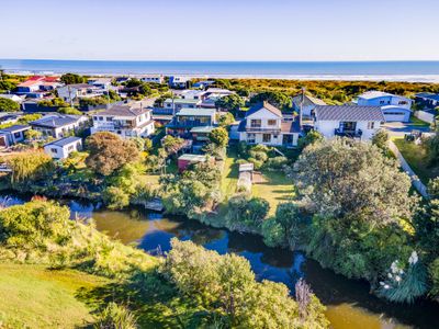 12 Moana Street, Otaki Beach