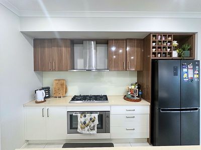 7 Pepita Crescent, Manor Lakes