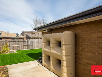 5 Rag Holmes Street, Macgregor