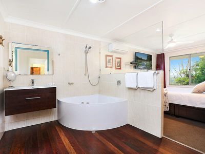 211 Panorama Drive, Rosemount