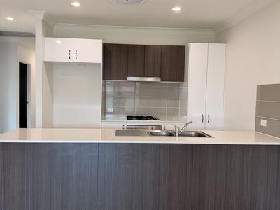 1 / 41 First Street, Weston