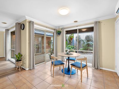 7 Stonehaven Avenue, Cranbourne