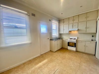 2 / 726 Punchbowl Road (entry via Rosemont St), Wiley Park