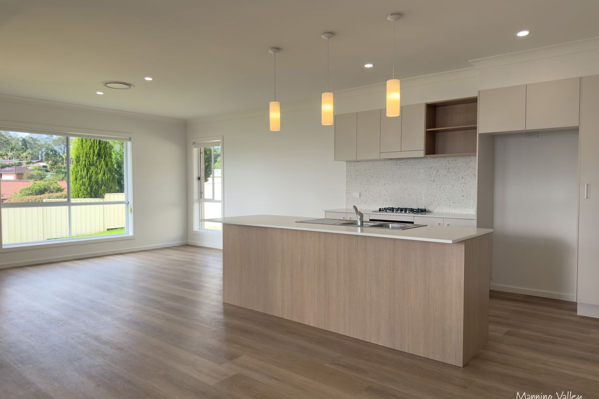 1&2 / 5 Melinga Place, Taree