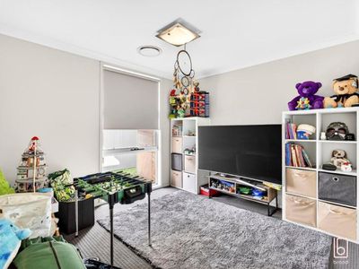 7 Minorca Circuit, Hamlyn Terrace