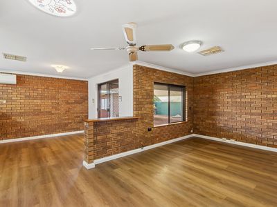 42 Shadwell Way, Morley