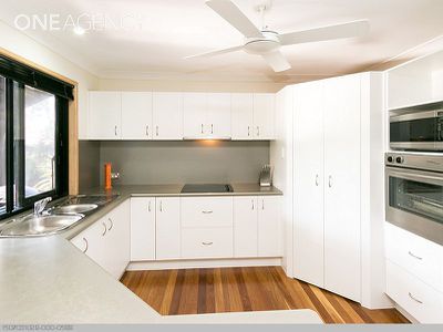 4 Chantilly Street, Urangan