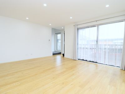 20 James Street, Mangere East