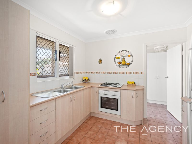 27 Rambures Way, Hamilton Hill