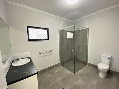 54 Edge Court, Manoora