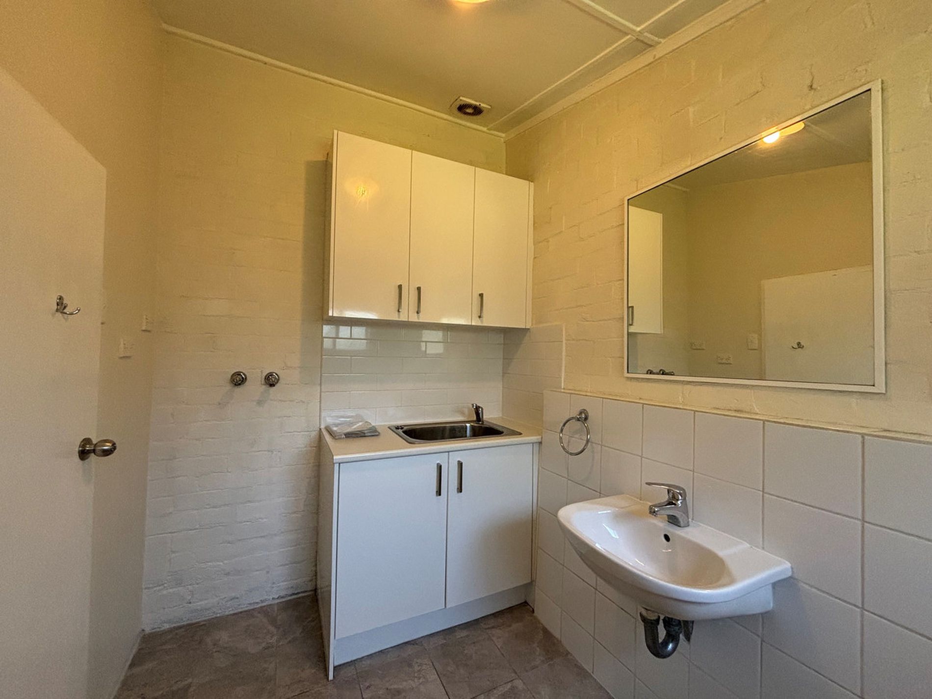 31 Sutherland Street, St Peters