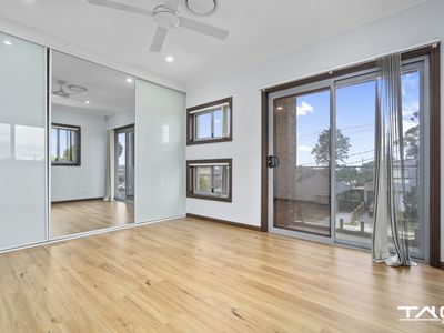 33C Wisdom Street, Guildford West