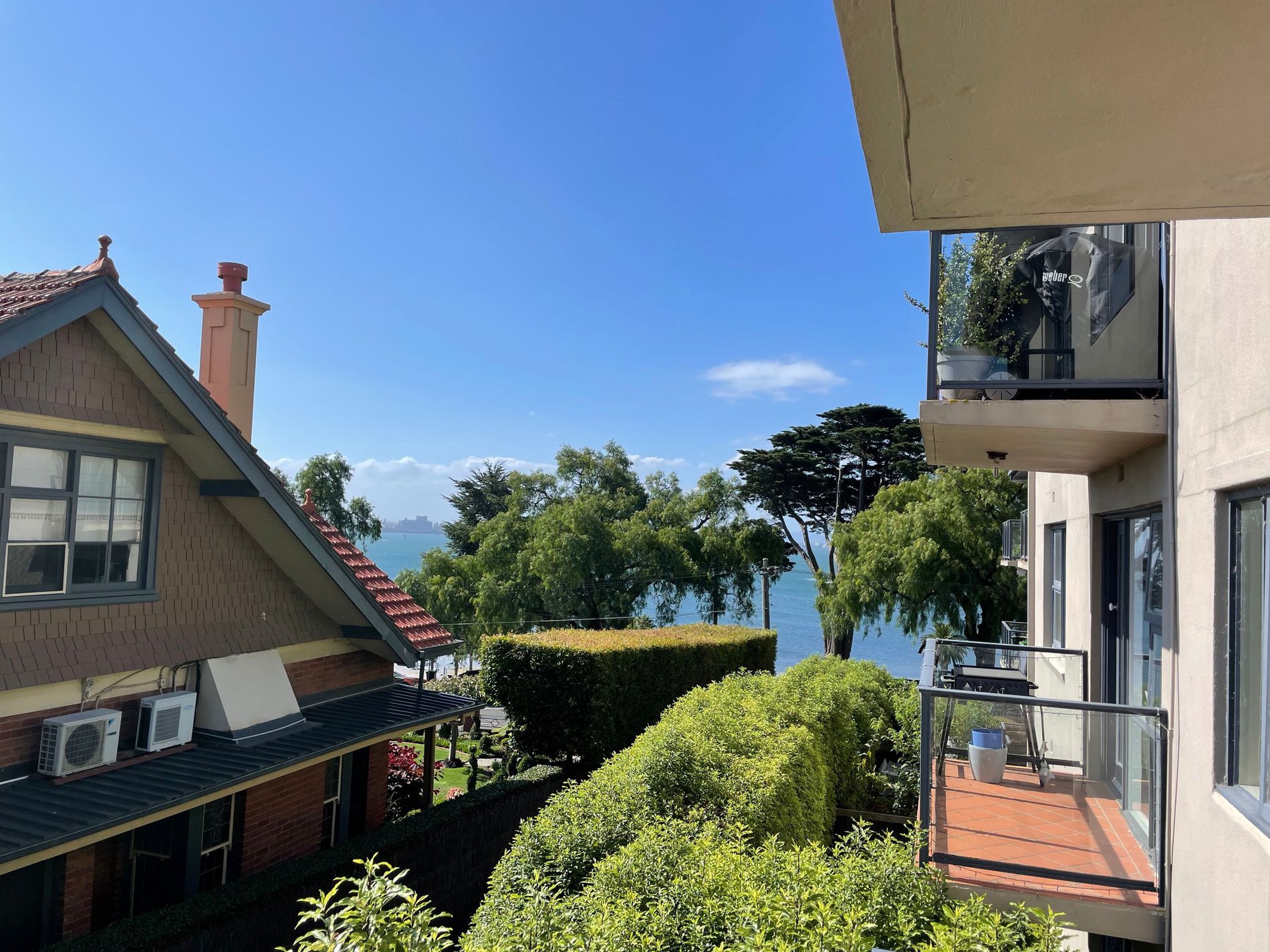 8 / 50 Eastern Beach Road, Geelong