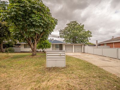 24 Grasmere Way, Kelmscott