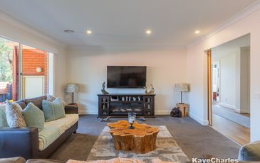 6 Mountain View Circuit, Beaconsfield