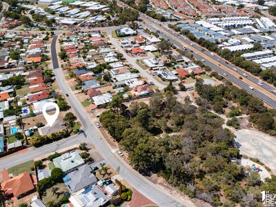 25 Templetonia Promenade, Halls Head