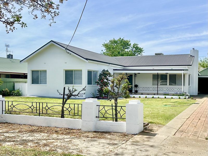 359 WOOD STREET, Deniliquin