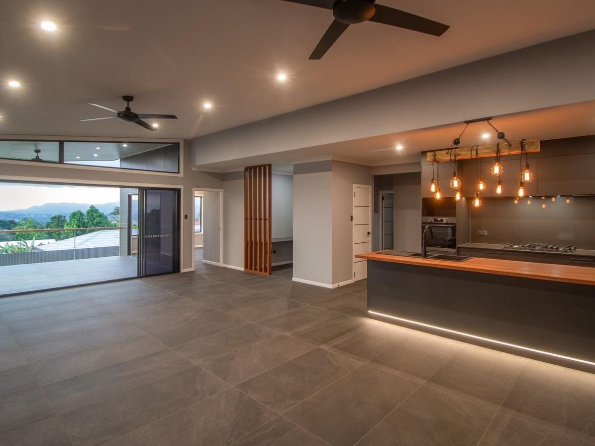 6 Jackson Drive, Atherton