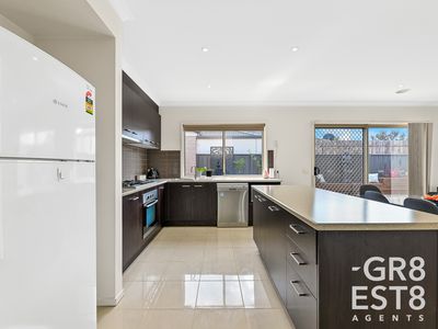 34 William Thwaites Boulevard, Cranbourne North