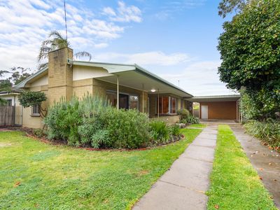 11 McGhee Street, Sale